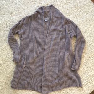 Barefoot dreams sweater